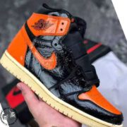 Air-Jordan-1-Black-orange-web-02
