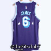 LAKERS-CITY-JAMES-02