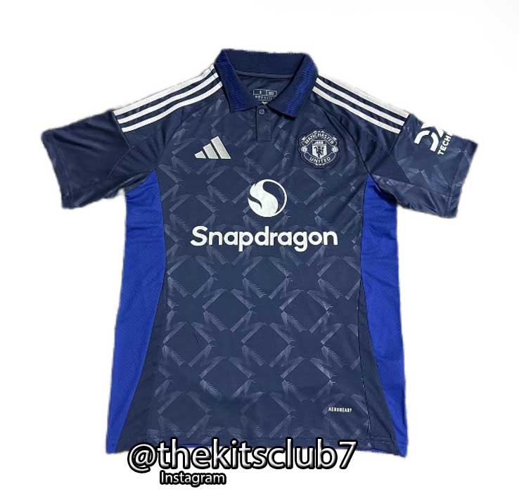 MAN-UTD-AWAY-2025-web-02