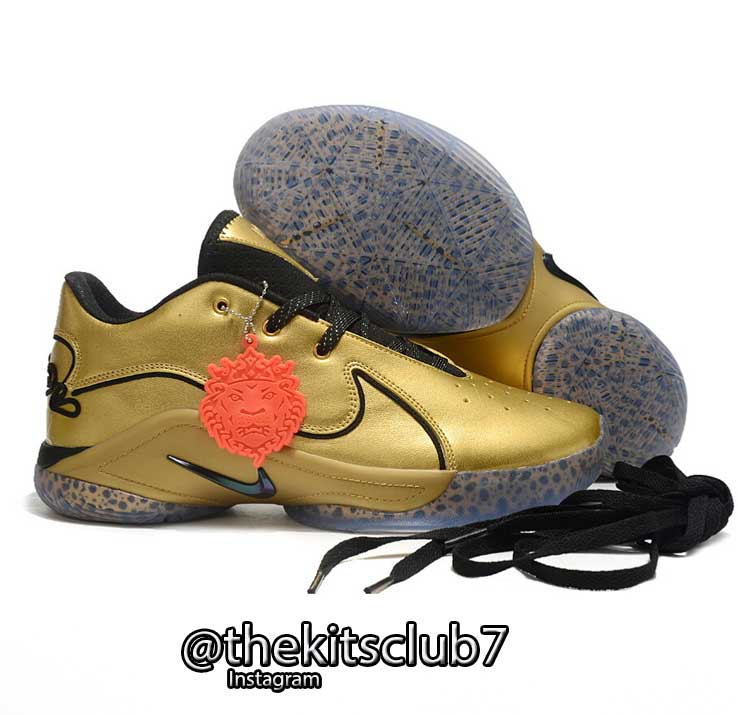 LEBRON-22-GOLD-web-02