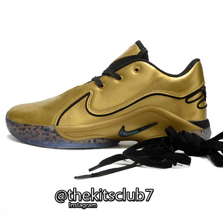 LEBRON-22-GOLD-web-05