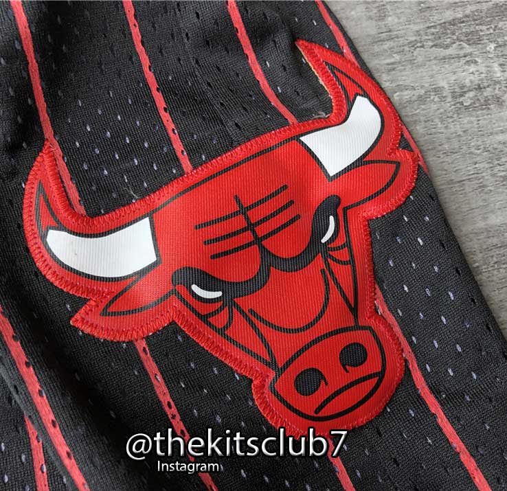 BULLS-SHORTS-STRIPES-03