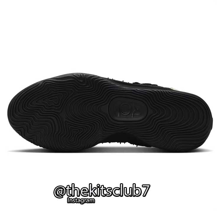 KD18-BLACK-LABEL-04