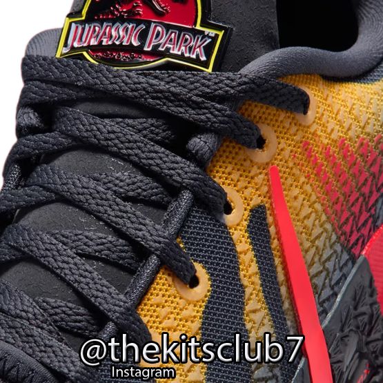 JA3-JURASSIC-BLACK-04